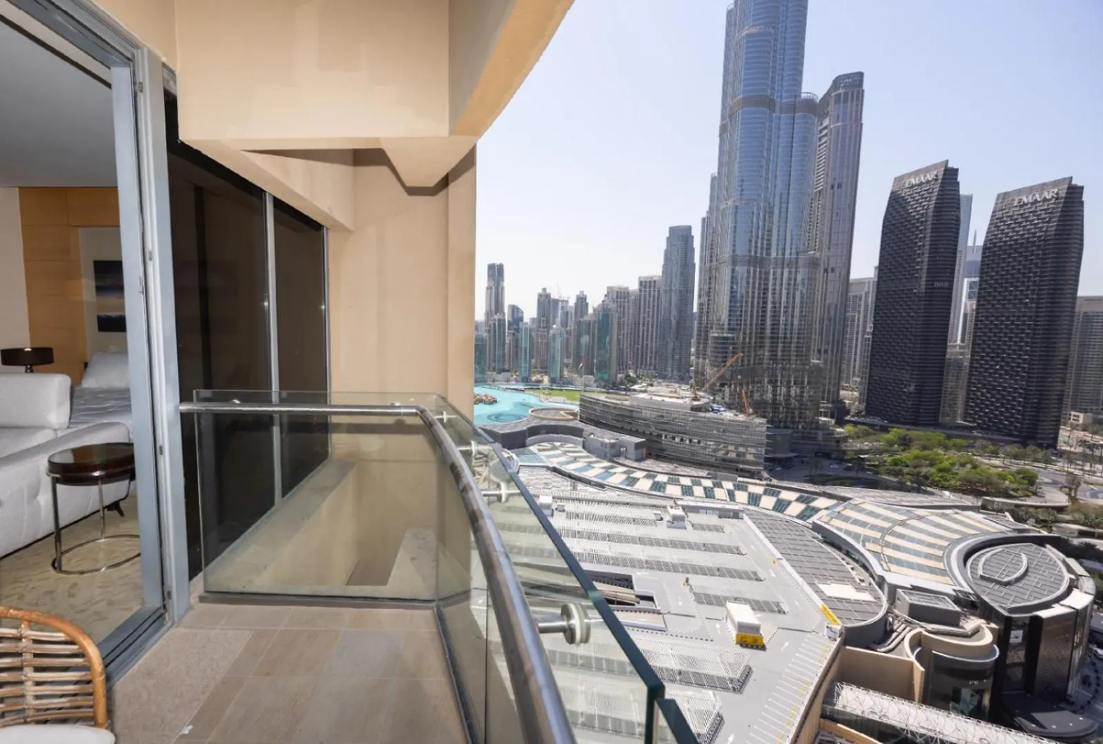 Kempinski Central Avenue Dubai 0*,